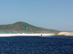 CABO FRIO 500 Metros Praia Foguete